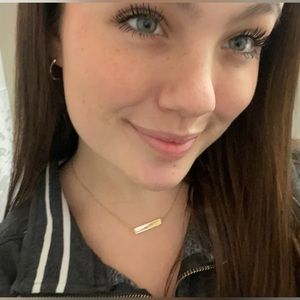 Meet your Posher, Natalie